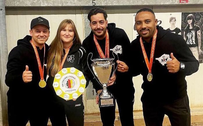 LP 2026 Manuel, Mercedes, Omar, Abdel (v.l.n.r.)